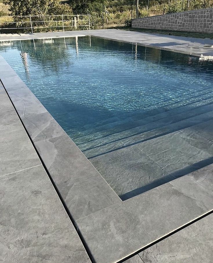 Oliveira Costa, Torres, Lda - Silves - Stone or Tile Flooring Installation