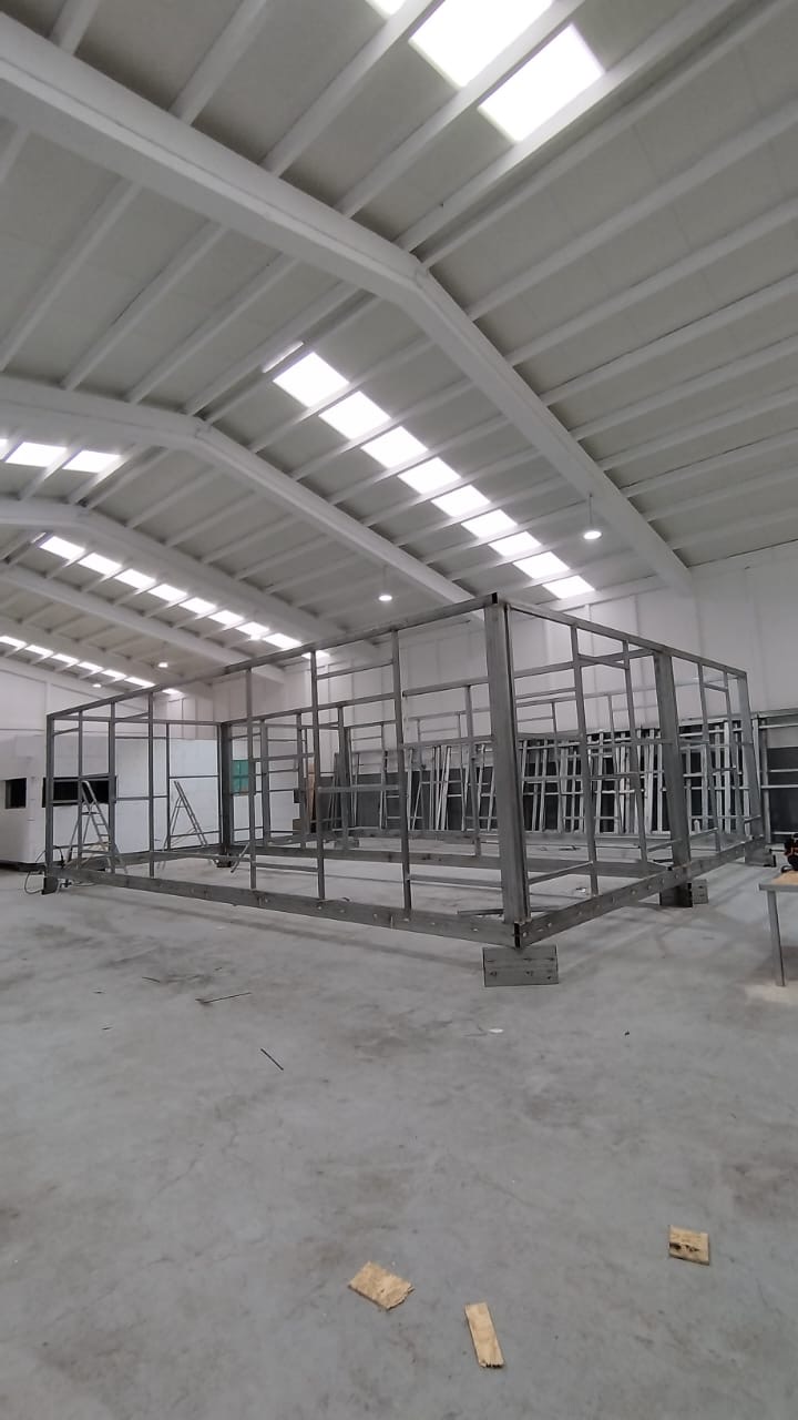 Pedro Barbosa - Porto - Roof Installation or Replacement