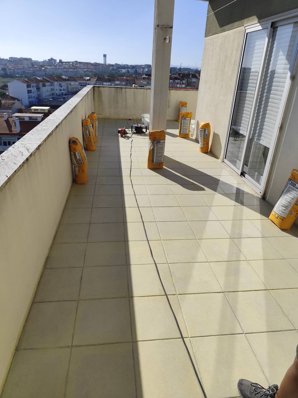 Liebelt Service - Sesimbra - Roof Installation or Replacement