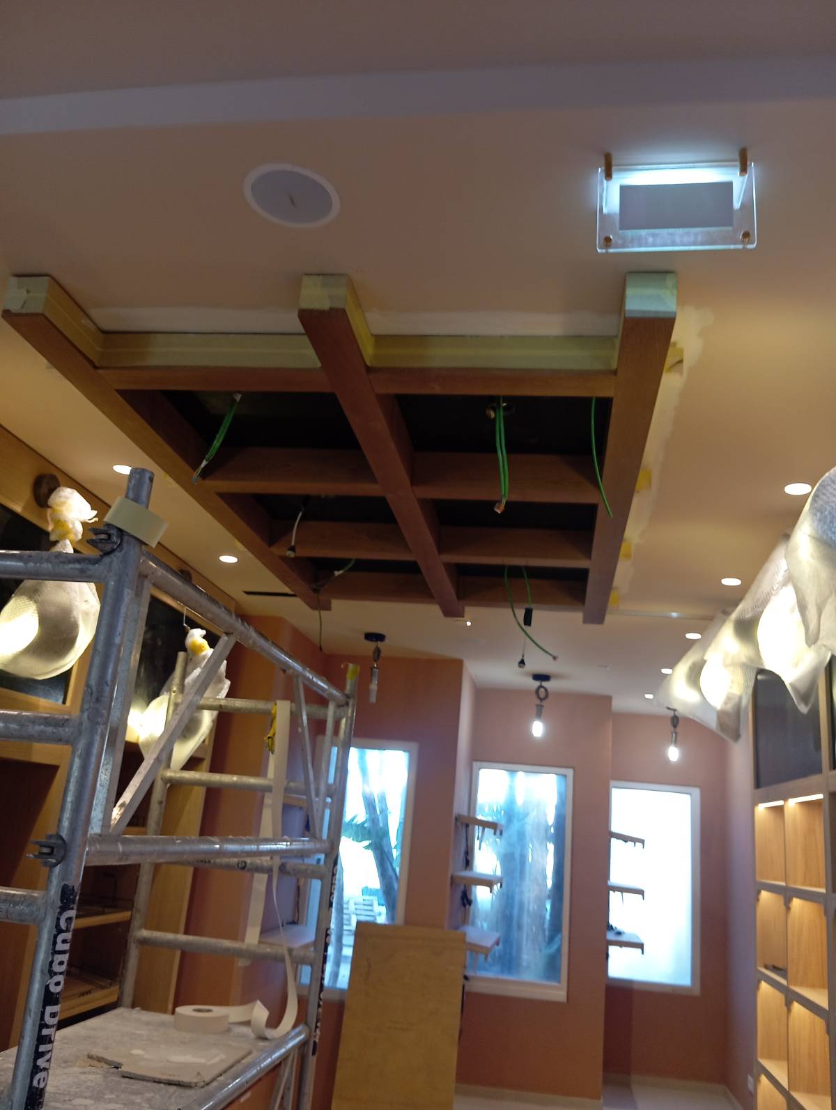 Silente fronteira carpentry lda - Albufeira - Cabinet Repair