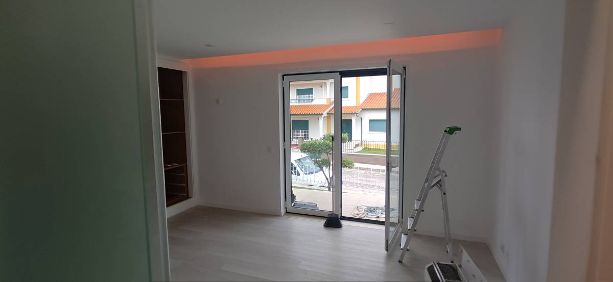 RR - Leiria - Plumbing Pipe Installation
