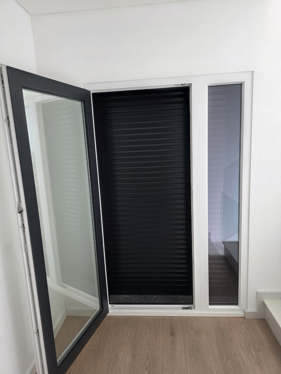Lisboa Pvc - Sintra - Aus- und Einbau von Rollläden