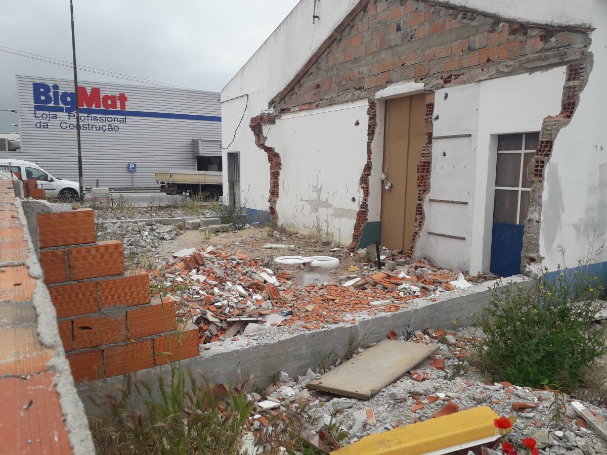 DSVConstruçõesLda. - Évora - Plastering
