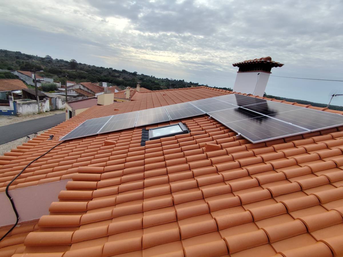 RR - Leiria - Reparatur von Lichtschaltern und Steckdosen