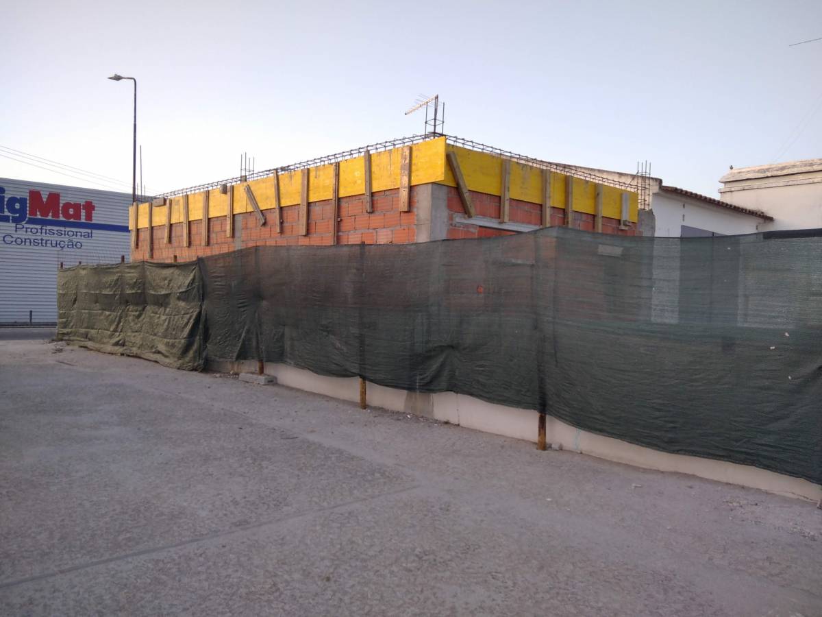 DSVConstruçõesLda. - Évora - Carpet Installation