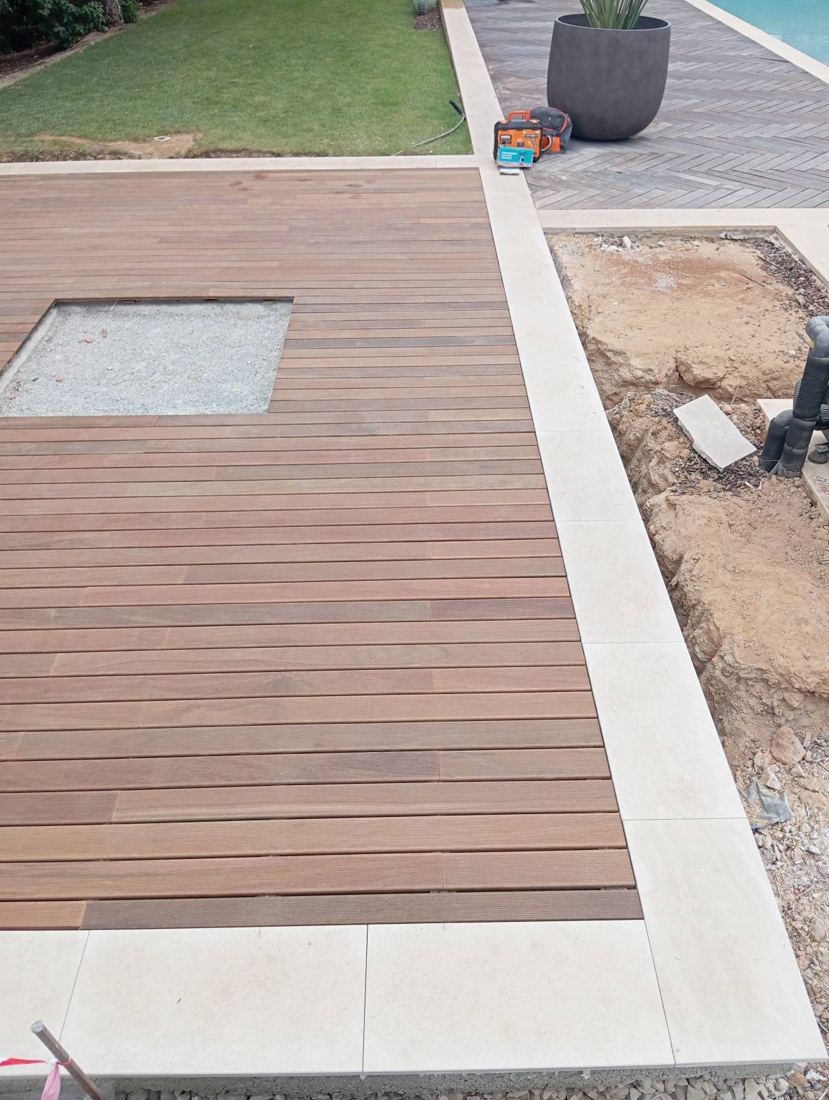 Silente fronteira carpentry lda - Albufeira - Stair Installation