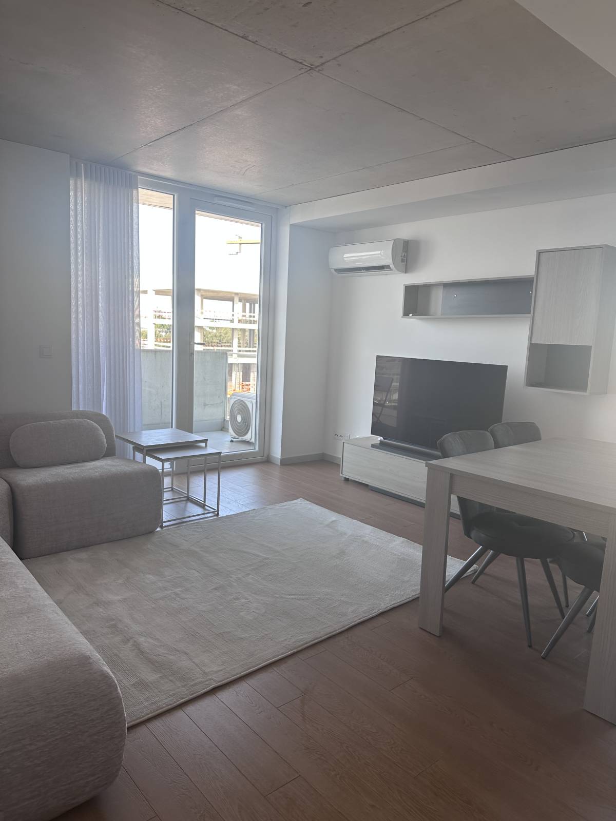 Veridiana Santos - Aveiro - Limpeza da Casa (Recorrente)