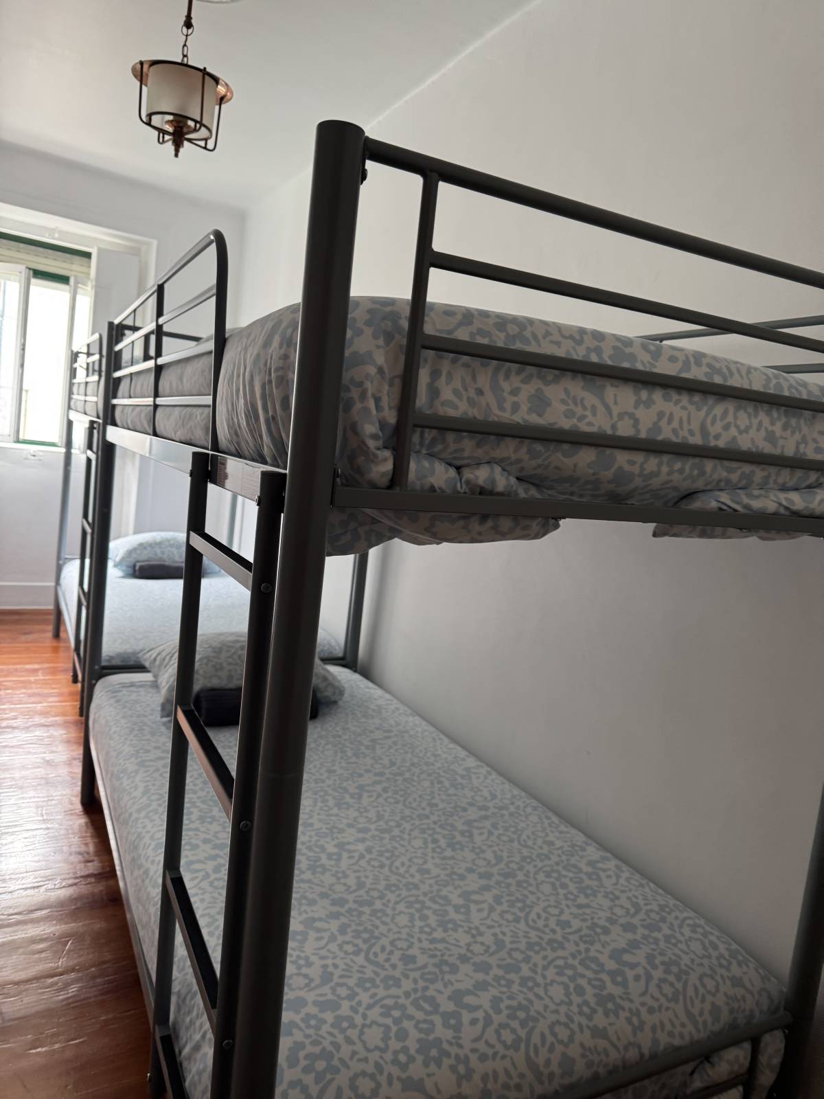 Sheurly limpeza - Loures - Serviço Doméstico