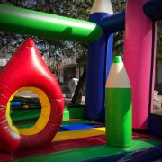 Fábricadalegria - Insufláveis e Animação Turística, Lda. - Rio Maior - Organização de Festa de Chá Revelação