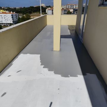Liebelt Service - Sesimbra - Exterior Painting