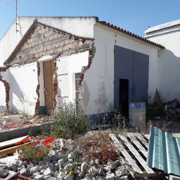 DSVConstruçõesLda. - Évora - Walls, Framing, and Stairs