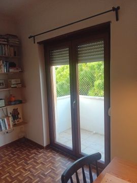 Lisboa Pvc - Sintra - Fensterladen montieren