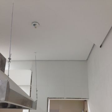 Gabriel fanzeres - Caminha - Installation de TV