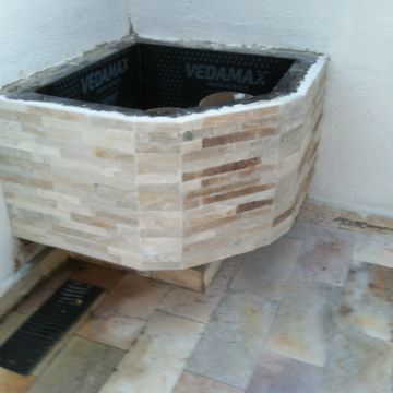 Gabriel fanzeres - Caminha - Installation ou remplacement d'une pompe à eau
