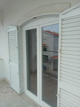 Lisboa Pvc - Sintra - Fensterladen montieren