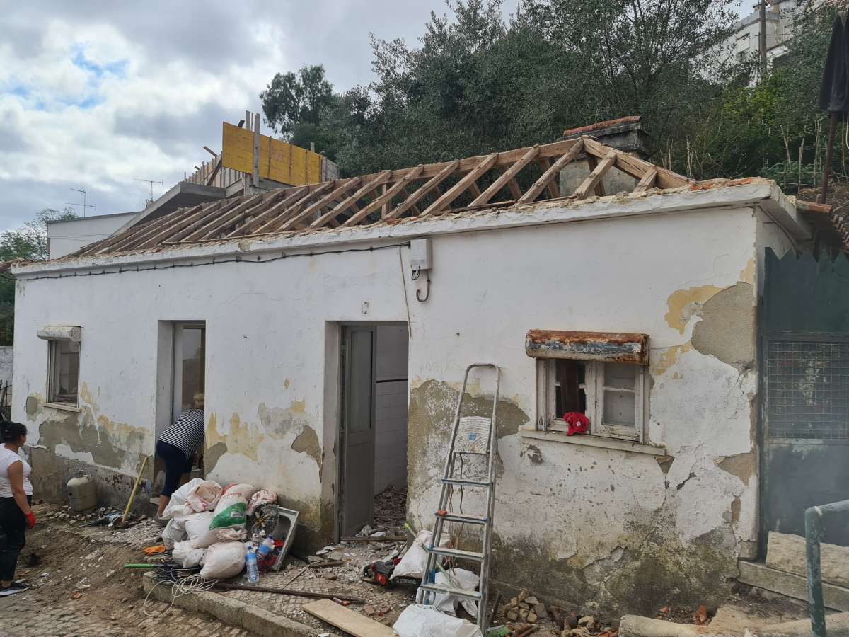 Strango & Ramos Construções - Loures - Badsanierung