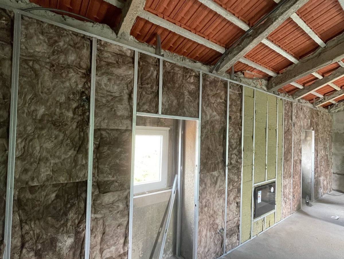 Inovaplac Lda - Sobral de Monte Agraço - Isolamento Interior