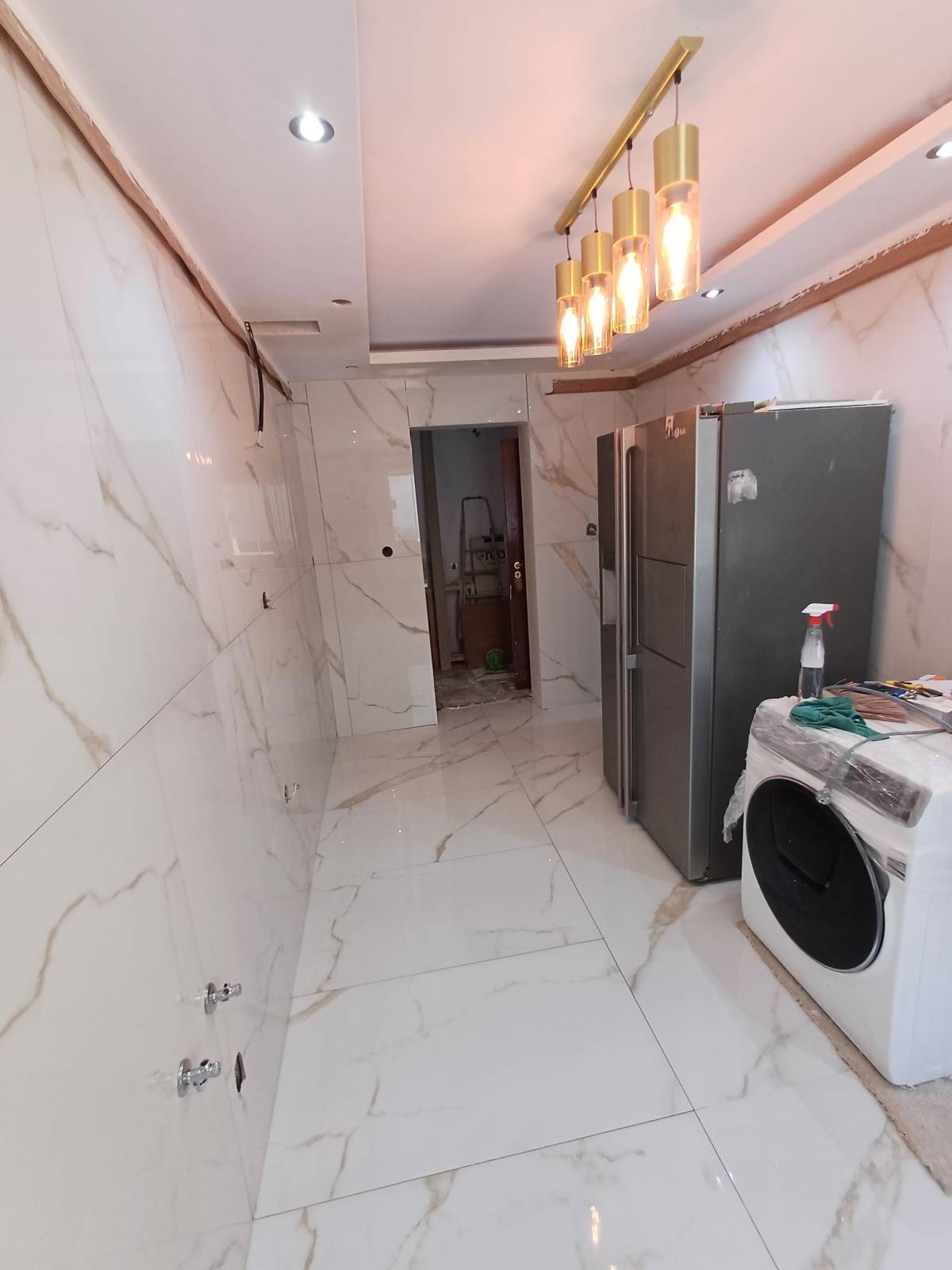 Imperio remodelações - Cascais - Stone or Tile Flooring Installation