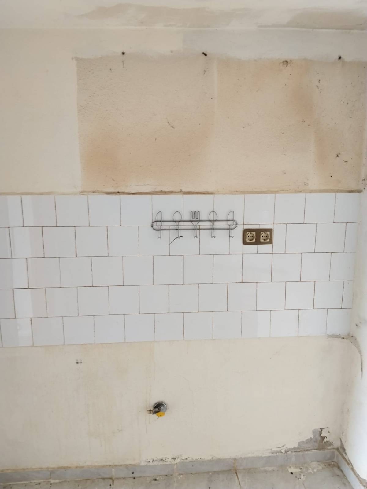 J.B construções - Covilhã - Servicios de construcción de albañilería