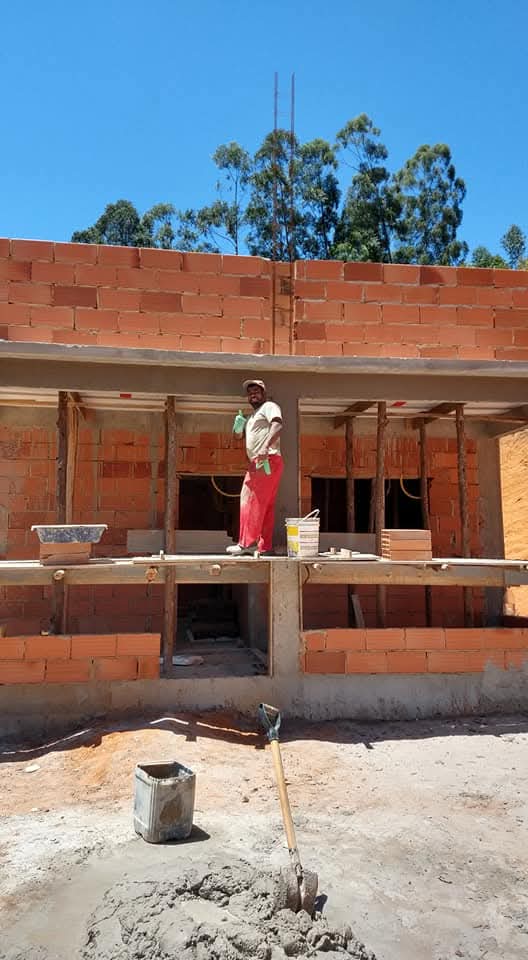 J.B construções - Covilhã - Servicios de construcción