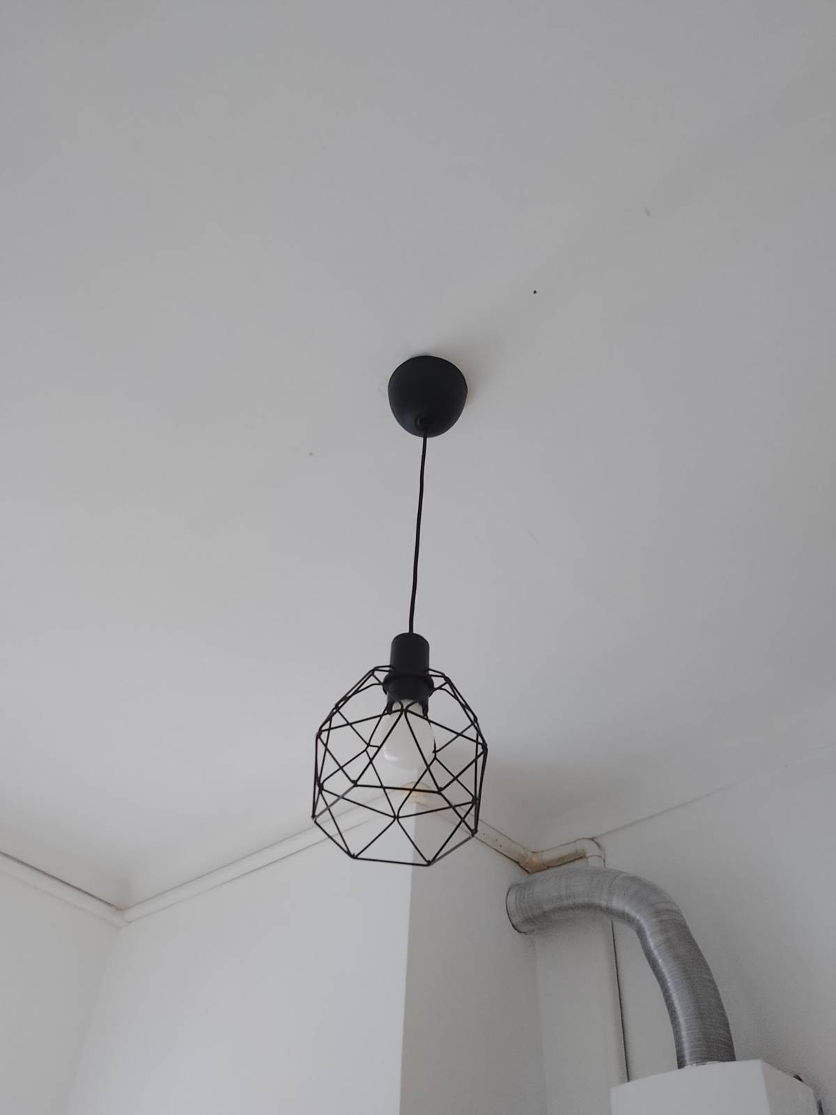 Edson Fernandes - Amadora - Installation de lampe