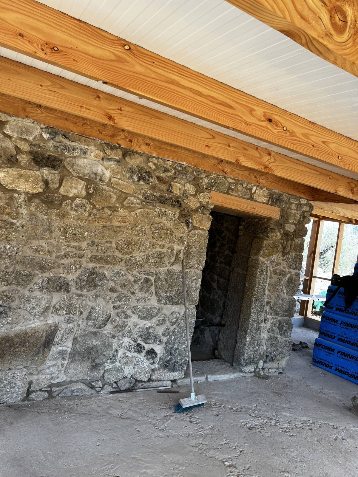 Radicalmasony - Covilhã - Remodel a Room