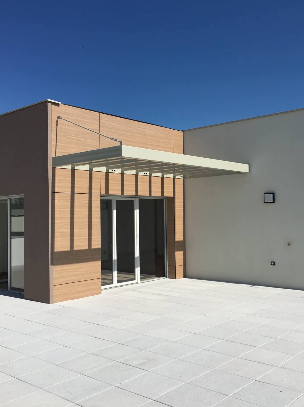 MF Solutions - Sintra - Montagem de Candeeiros