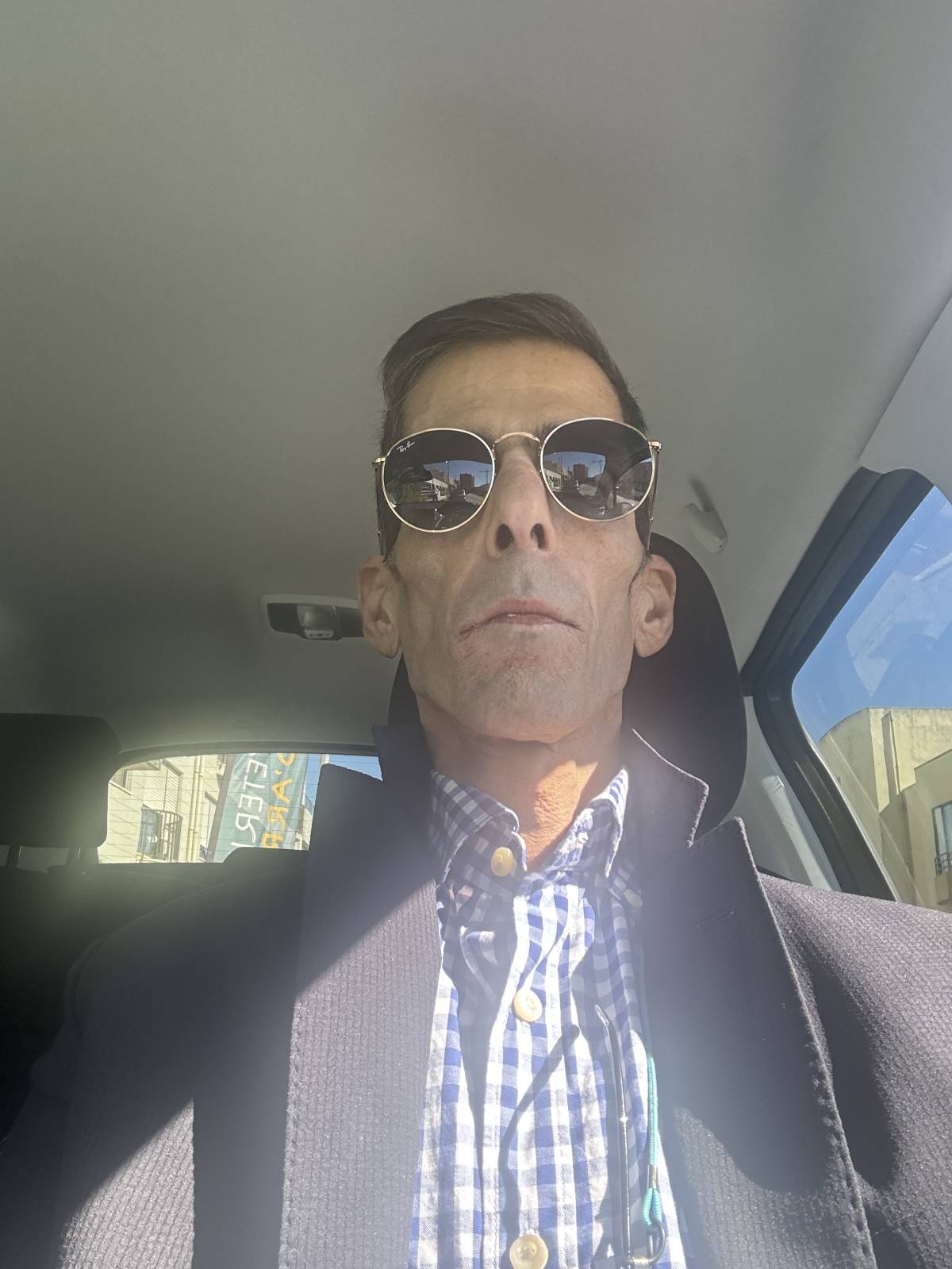 Antonio - Vila Nova de Gaia - Town Car Rental