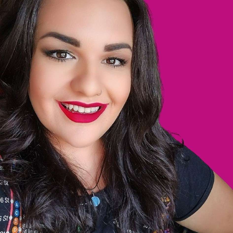 MONIK NEVES PAIVA - Maia - Pet Boarding and Daycare