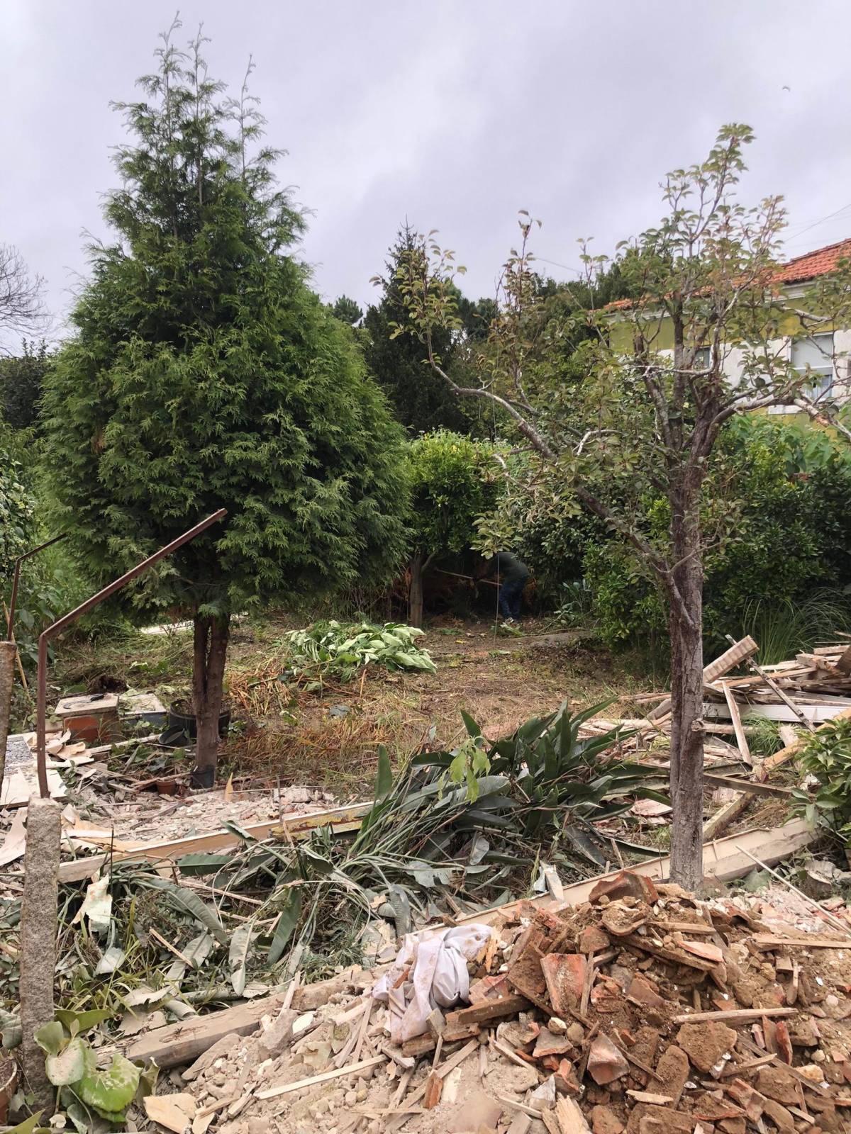 Alfa Konstroi - Loures - Instalação de Tubos de Canalização