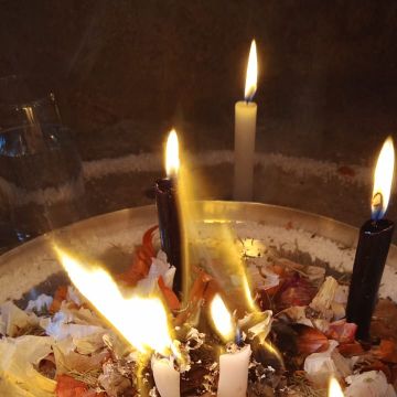 BruxaGuerreira - Leiria - Espectáculo de lector del tarot