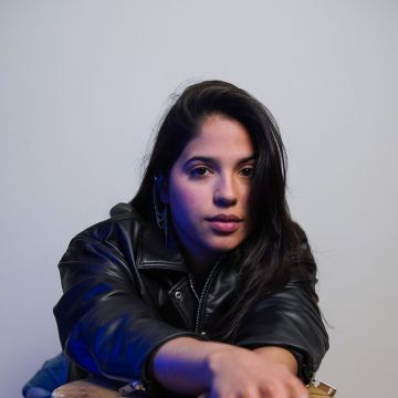 Camila Diger - Braga - Digitalisierung von Fotos