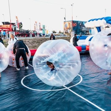 Castelos em Festa -  Aluguer de equipamentos insufláveis e recreativos - Vila Nova de Gaia - Aluguer de Insufláveis para Festas