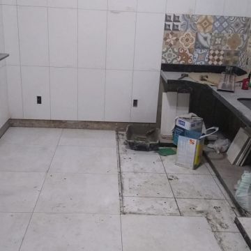 J.B construções - Covilhã - Revestimientos de madera