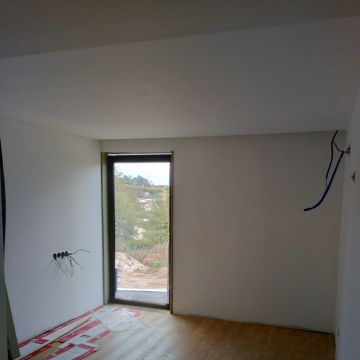 Grupo Manjal- Prestação de Serviços de acabamentos - Barcelos - Interior Wall Addition