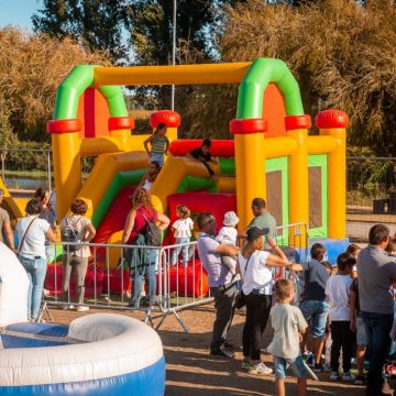 Castelos em Festa -  Aluguer de equipamentos insufláveis e recreativos - Vila Nova de Gaia - Fotografia de Bebés