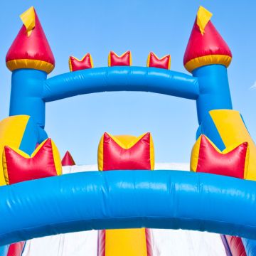 Castelos em Festa -  Aluguer de equipamentos insufláveis e recreativos - Vila Nova de Gaia - Ventriloquist