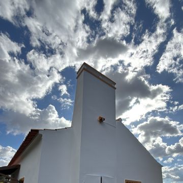 Vailante Obras - Évora - Trockenbau und Aufhängen von Trockenbauwänden