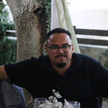 Brendon Cabral - Lisboa - Reinigung von Jalousien