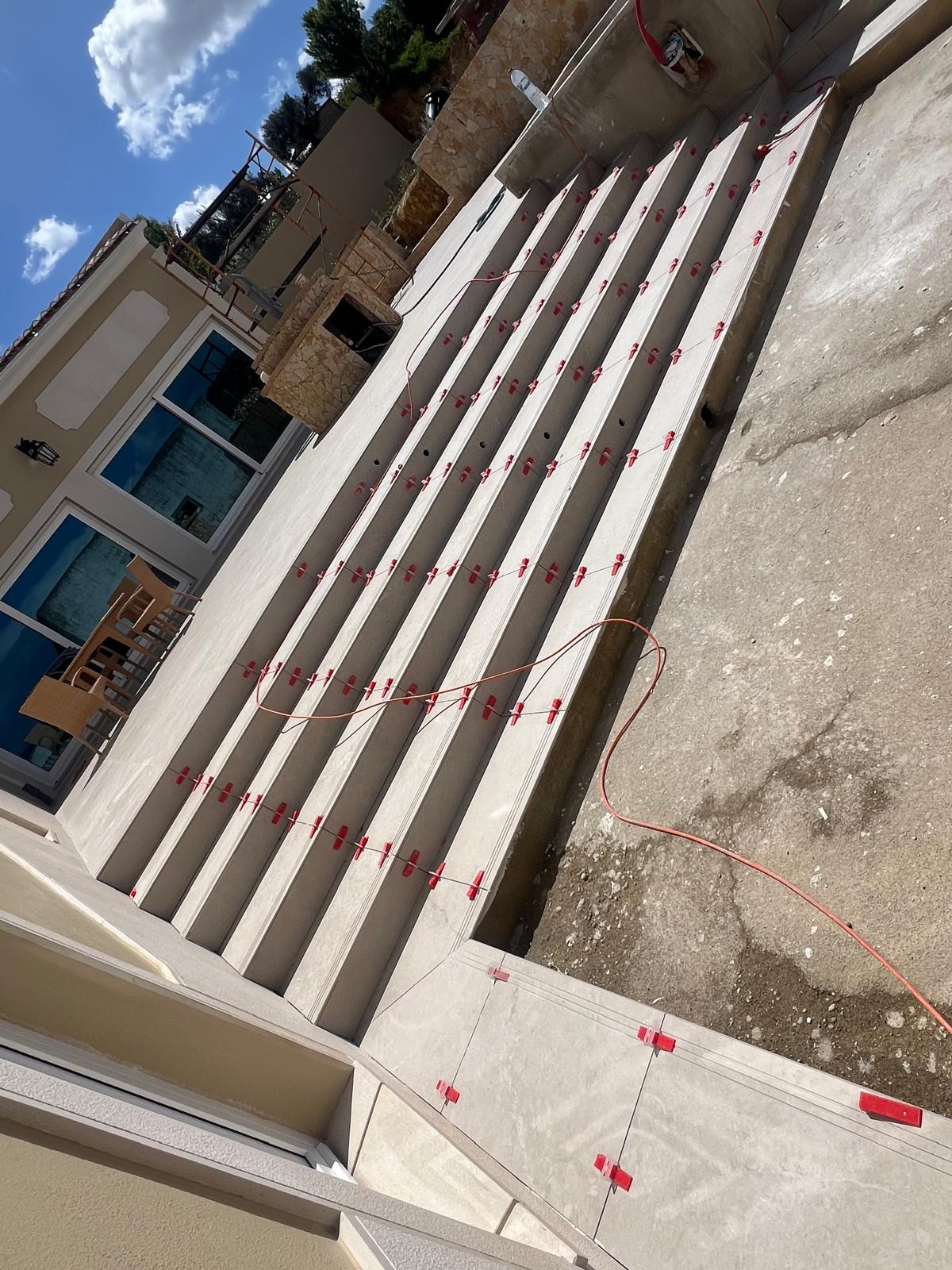 Inova Obras - Albufeira - Rohrleitungen im Außenbereich reparieren oder warten
