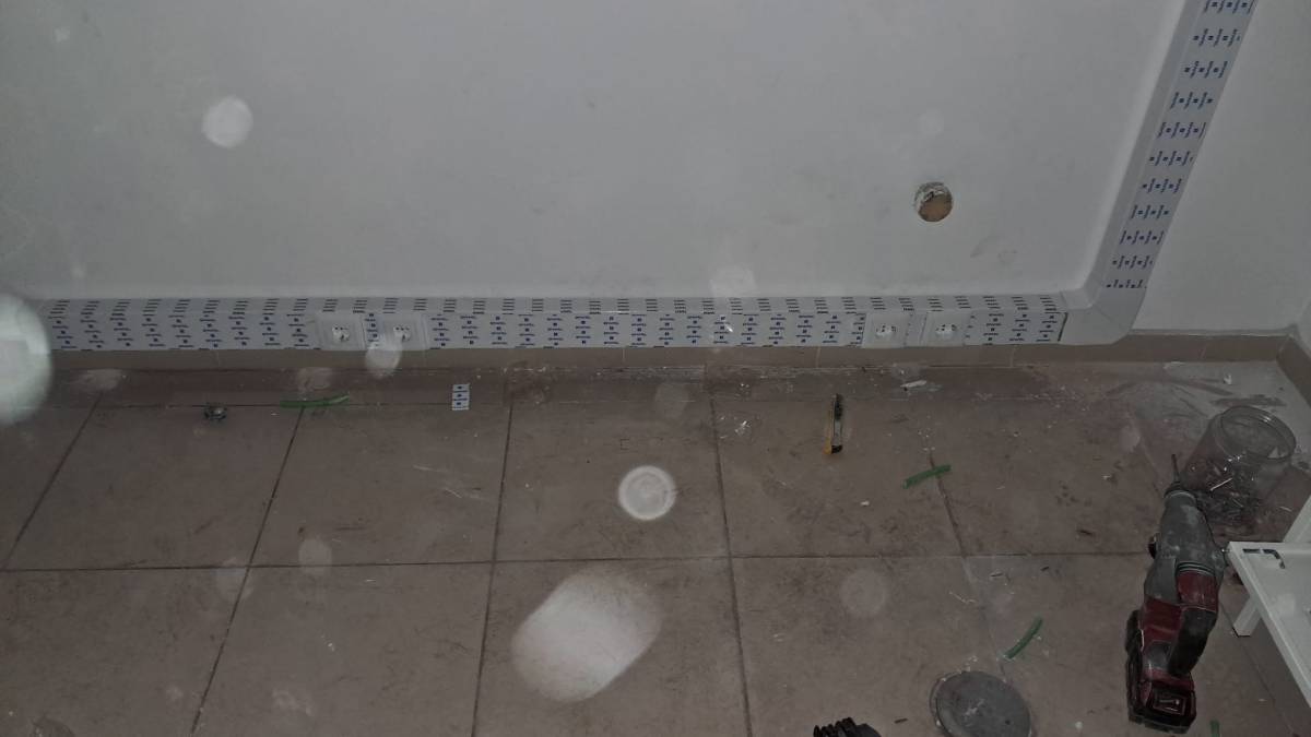 Eronildo Borracha - Seixal - Reparación de cajas de fusibles
