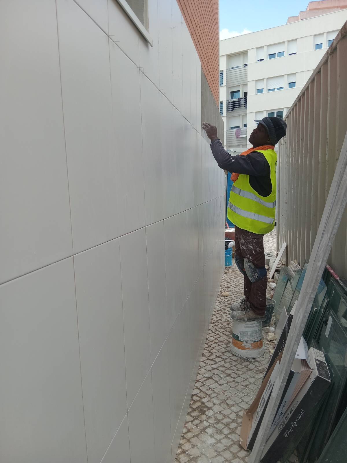 RENDAL VIANA PIRES DOS SANTOS - Lisboa - Concrete Sawing