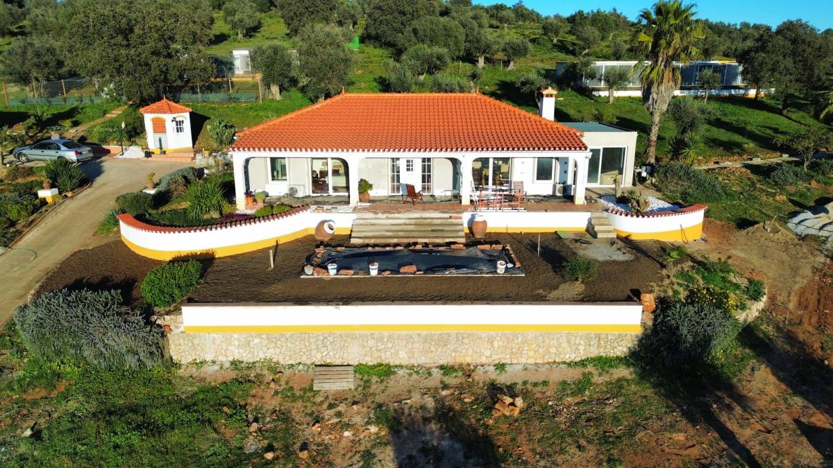 RAL Remodelações - Fundão - Instalação de Escadas