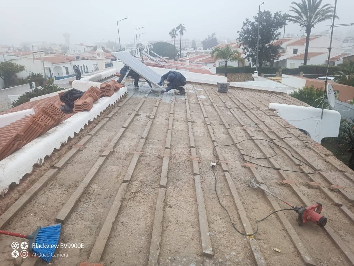 JCcontruções - Loulé - Limpeza de Telhado