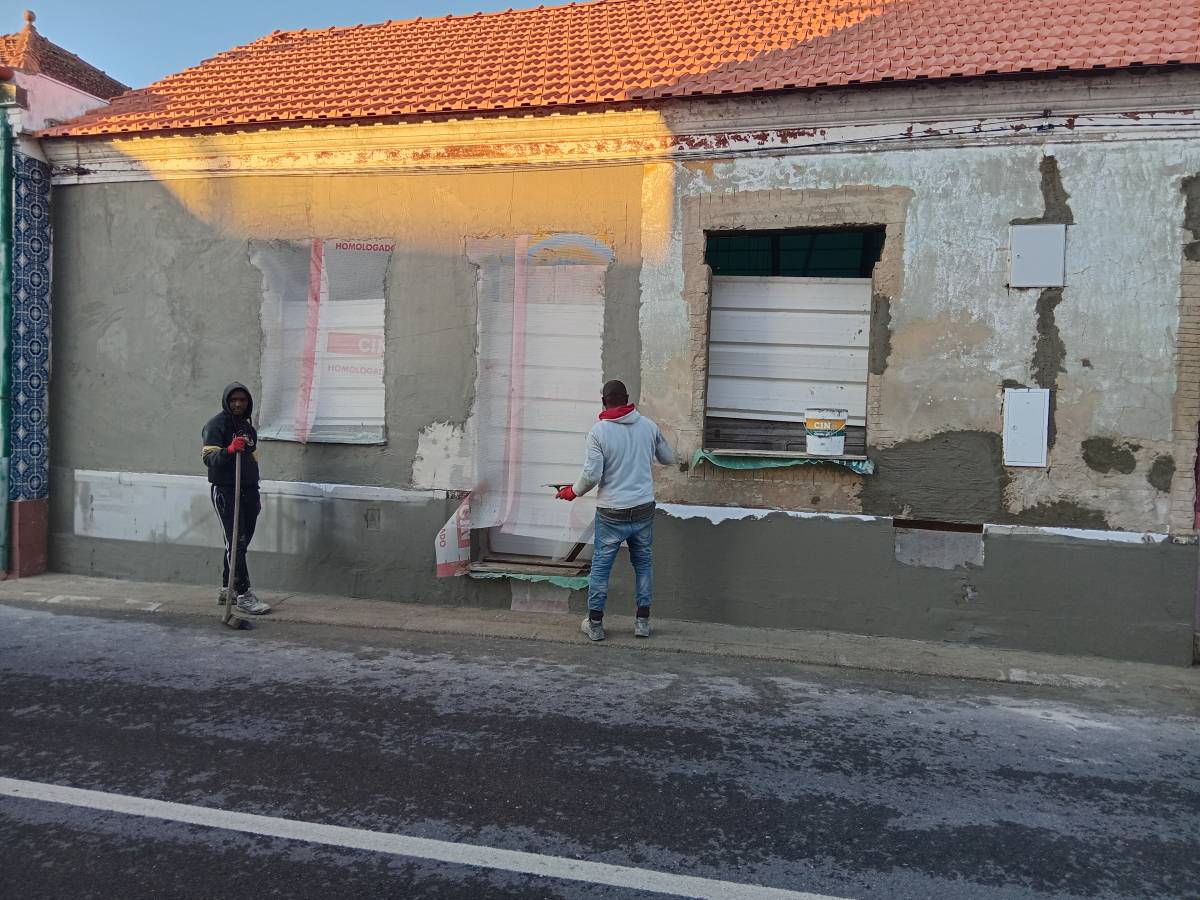 RENDAL VIANA PIRES DOS SANTOS - Lisboa - Hot Tub and Spa Installation