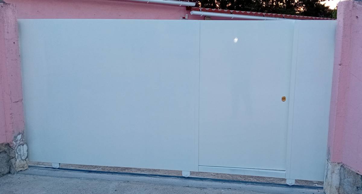 PmC Serralharia - Alenquer - Installation ou remplacement de porte de garage