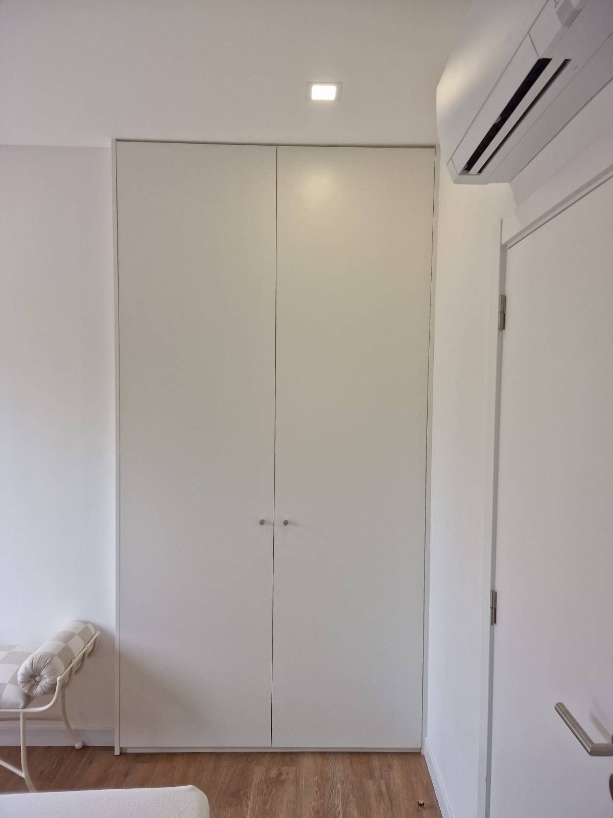 Adérito Tavares - Seixal - Montagem de Berço