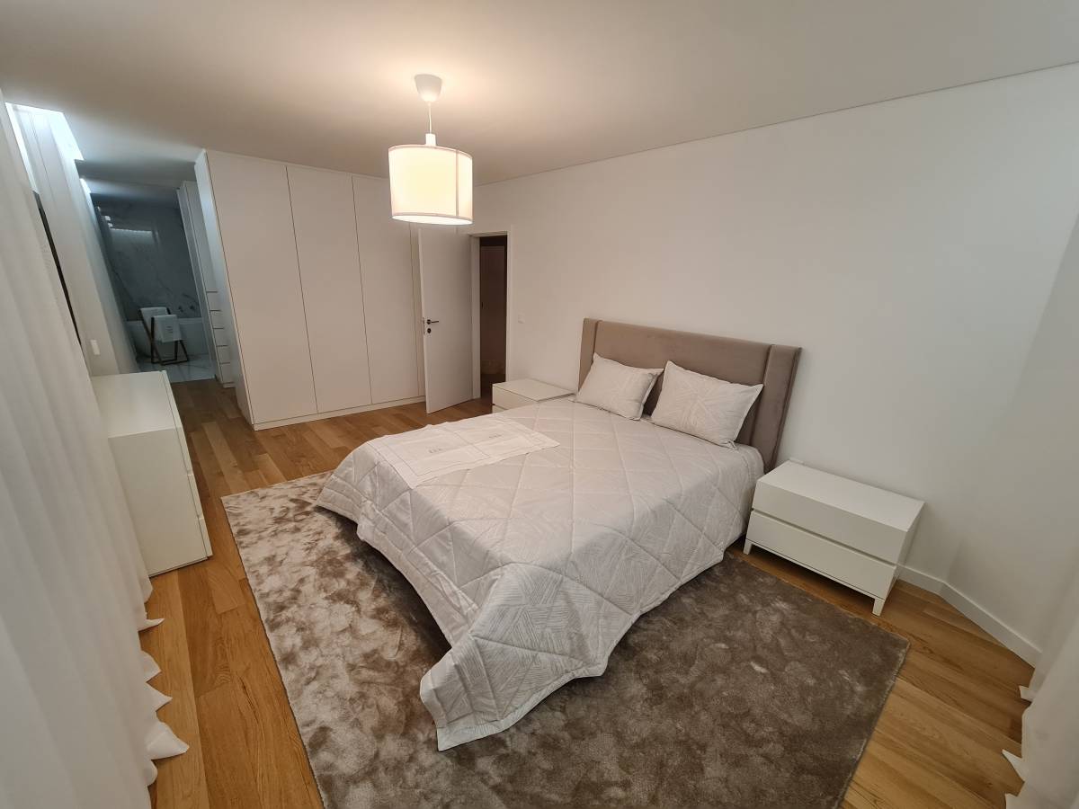 HOMELIFE - Paços de Ferreira - Reparação de Armários