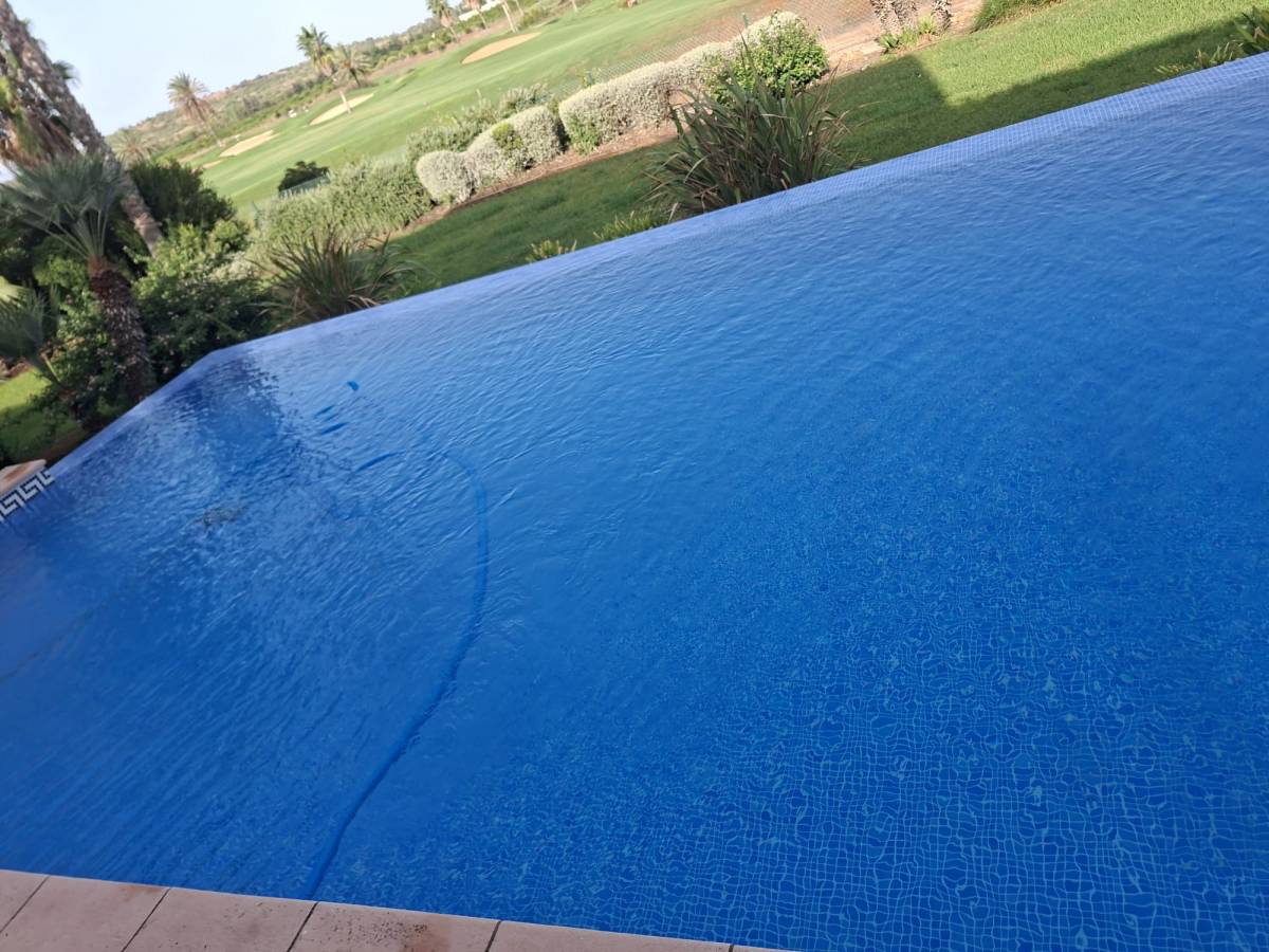 Francisco Barreto - Lagos - Instalação de Jacuzzi e Spa