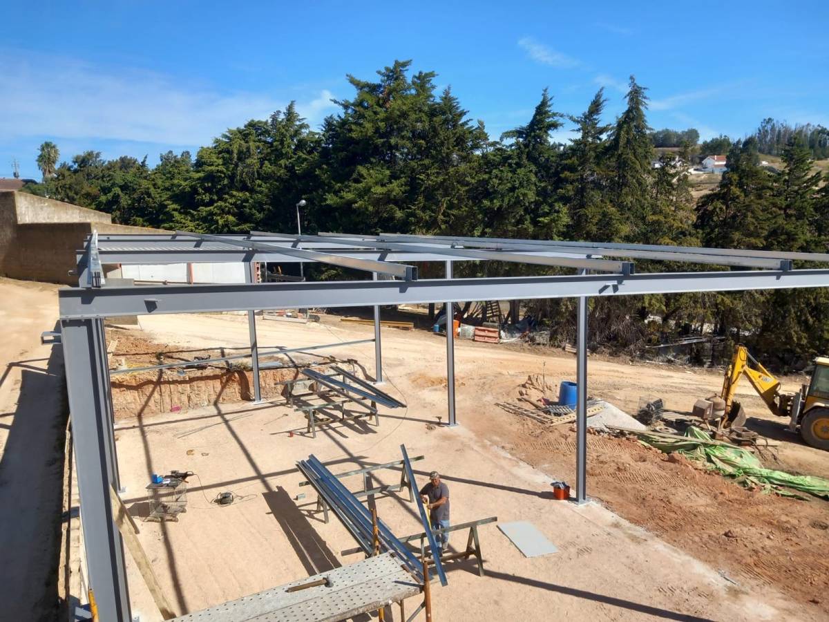 PmC Serralharia - Alenquer - Réparation de porte de garage
